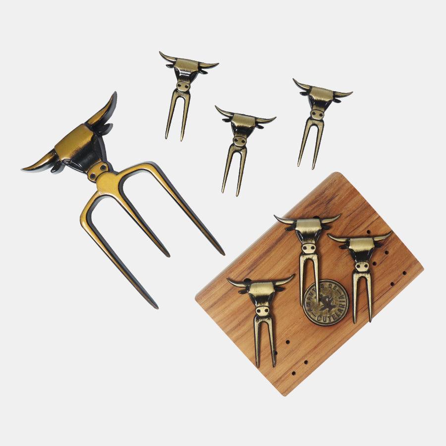 Kit Petisqueiro Bull Ouro Envelhecido com Base em Madeira